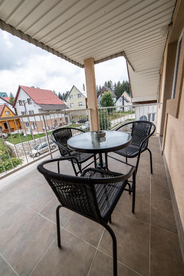 Snam Rooms&Apartment Žabljak Εξωτερικό φωτογραφία